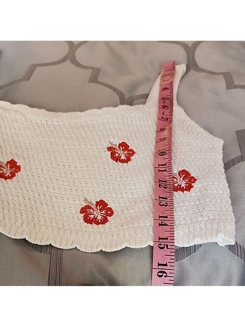 White Floral Knit Crop Top - Picture 4 of 5